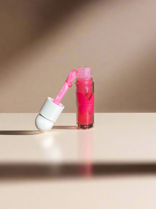 BLUSHING PHANTOM Glow Gloss